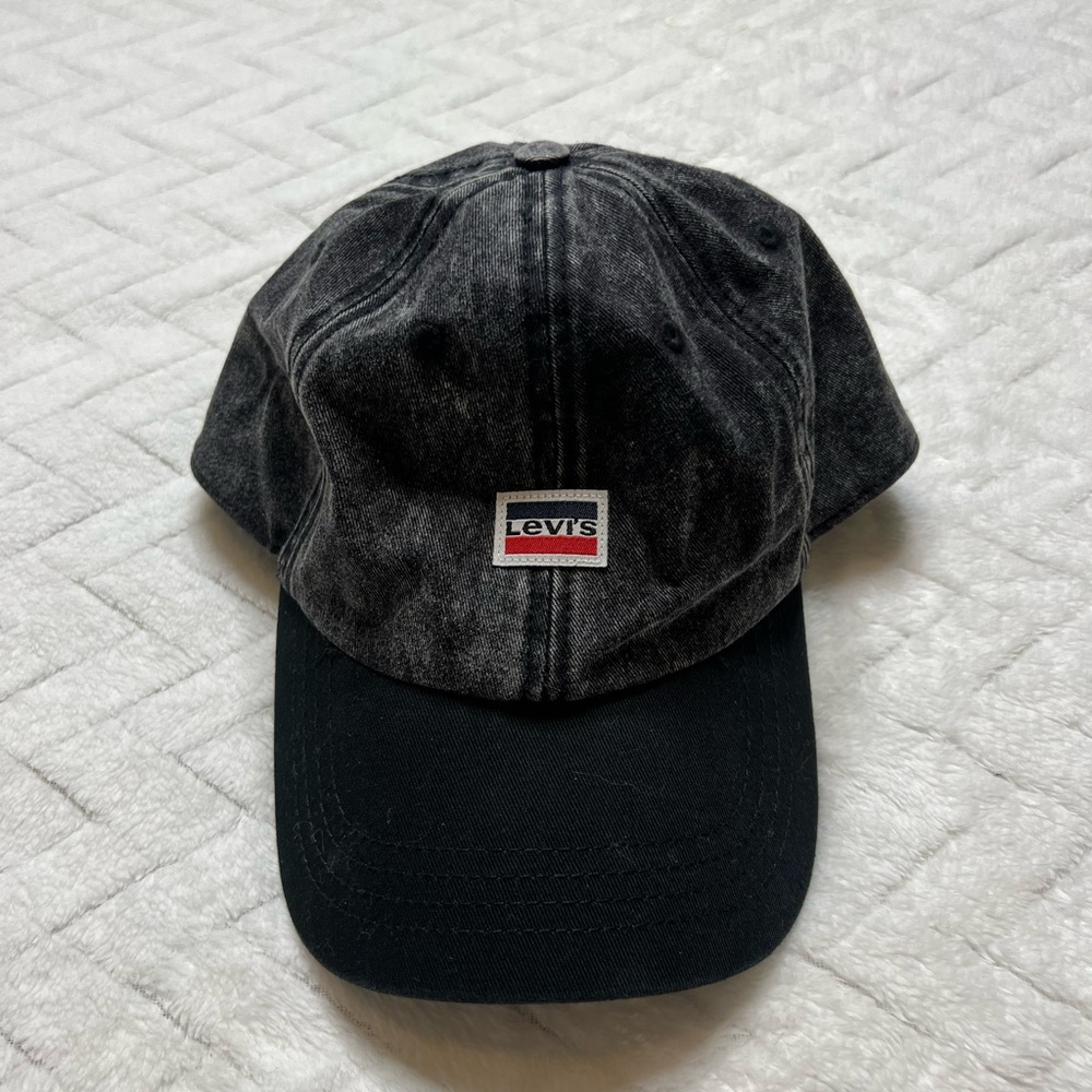 Levi’s Hat